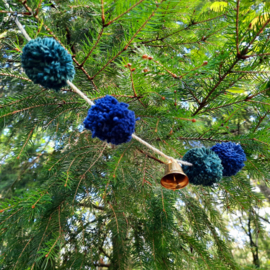 PomPom met belletjes - Groen en Blauw