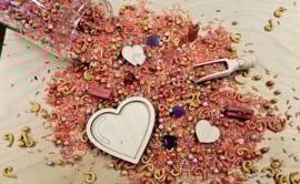 Pour And Play Love