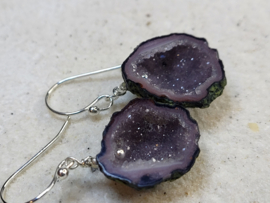 mini agaat geode oorbellen