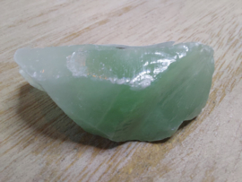 smaragd groen calciet