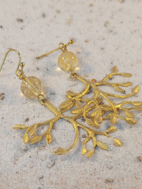 Gouden takjes met citrien