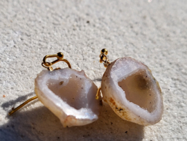 mini agaat geode oorbellen