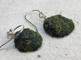 mini agaat geode oorbellen