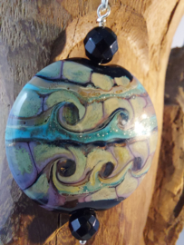 Unieke handgemaakte glashanger met onyx