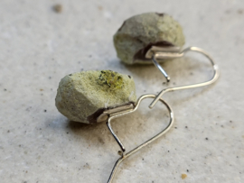 mini agaat geode oorbellen
