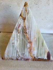 Aragoniet piramide lamp