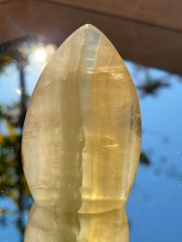 regenboog fluoriet sculptuur