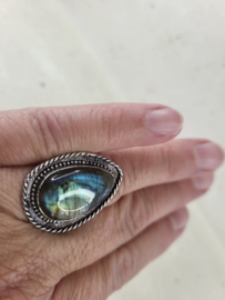 Labradoriet ring