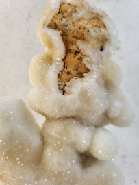 druzy calciet op standaard