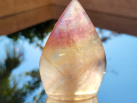 regenboog fluoriet sculptuur