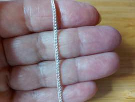 Mooie fijne zilveren ketting op maat