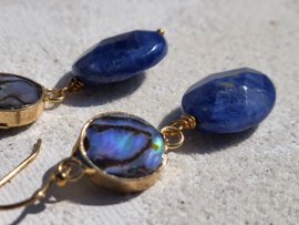 abalone en sodaliet oorhangers