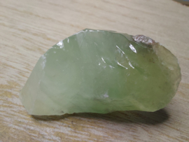 smaragd groene calciet