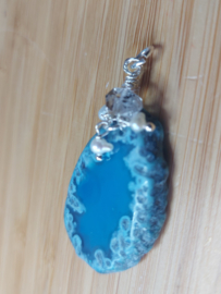 Agaat met herkimer diamantje
