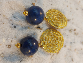 Anjers met lapis lazuli