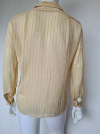 Max Mara blouse. Mt. 42, Zachtgeel/ streep.