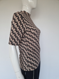 Marc Aurel top met opstaand kraagje. Maat 40. Print.