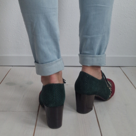 Chie Mihara veterschoenen met hak. Maat 39,5, Groen/wijnrood.