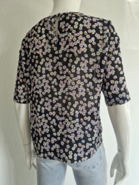 Another Label blouse. Maat M. Bloemenprint.