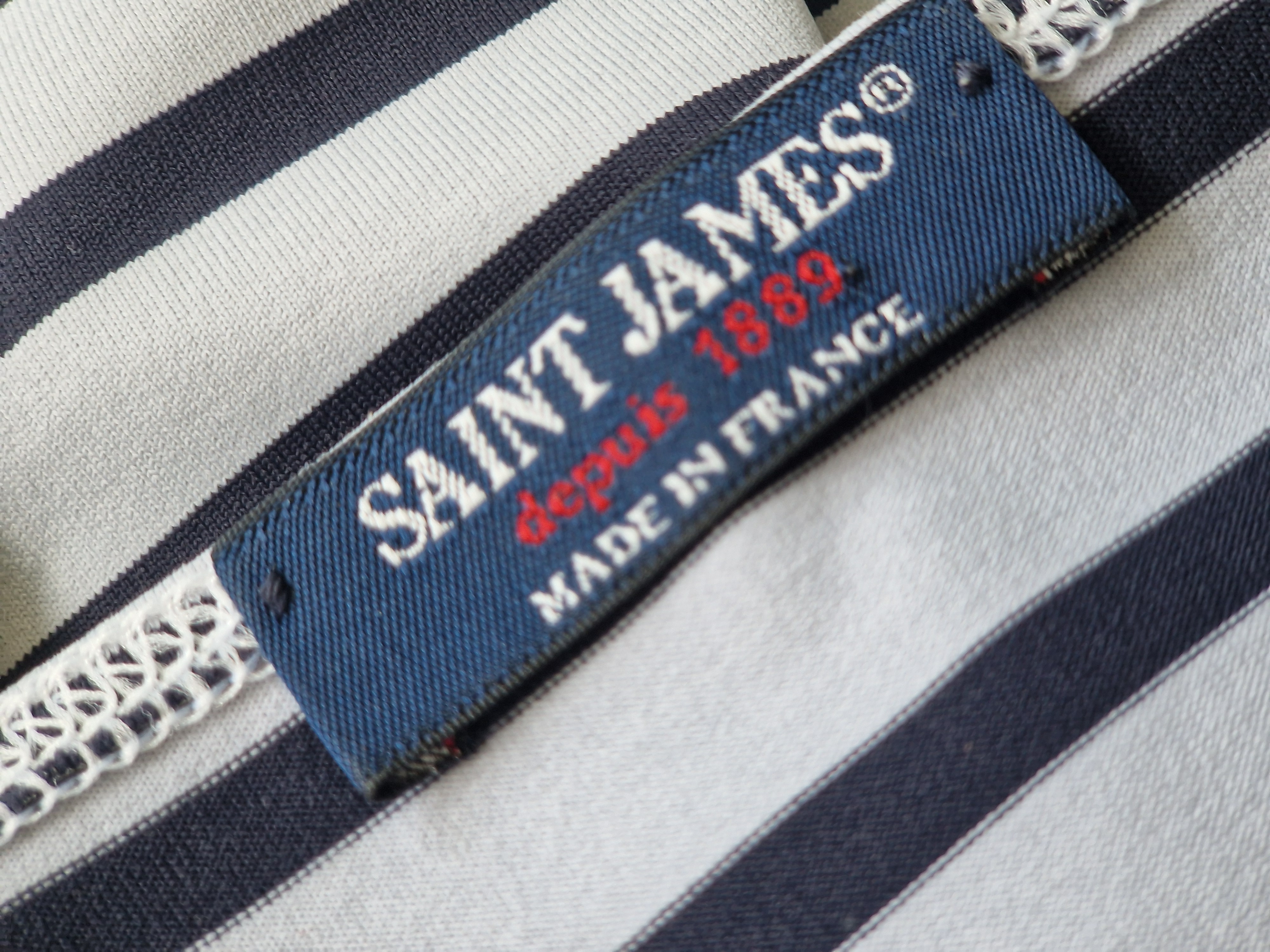 Saint James t-shirt Pleneuf Neige/navy. Maat 40/42
