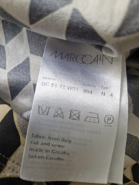 Marc Cain top met grafische print. Maat 4. Zijde