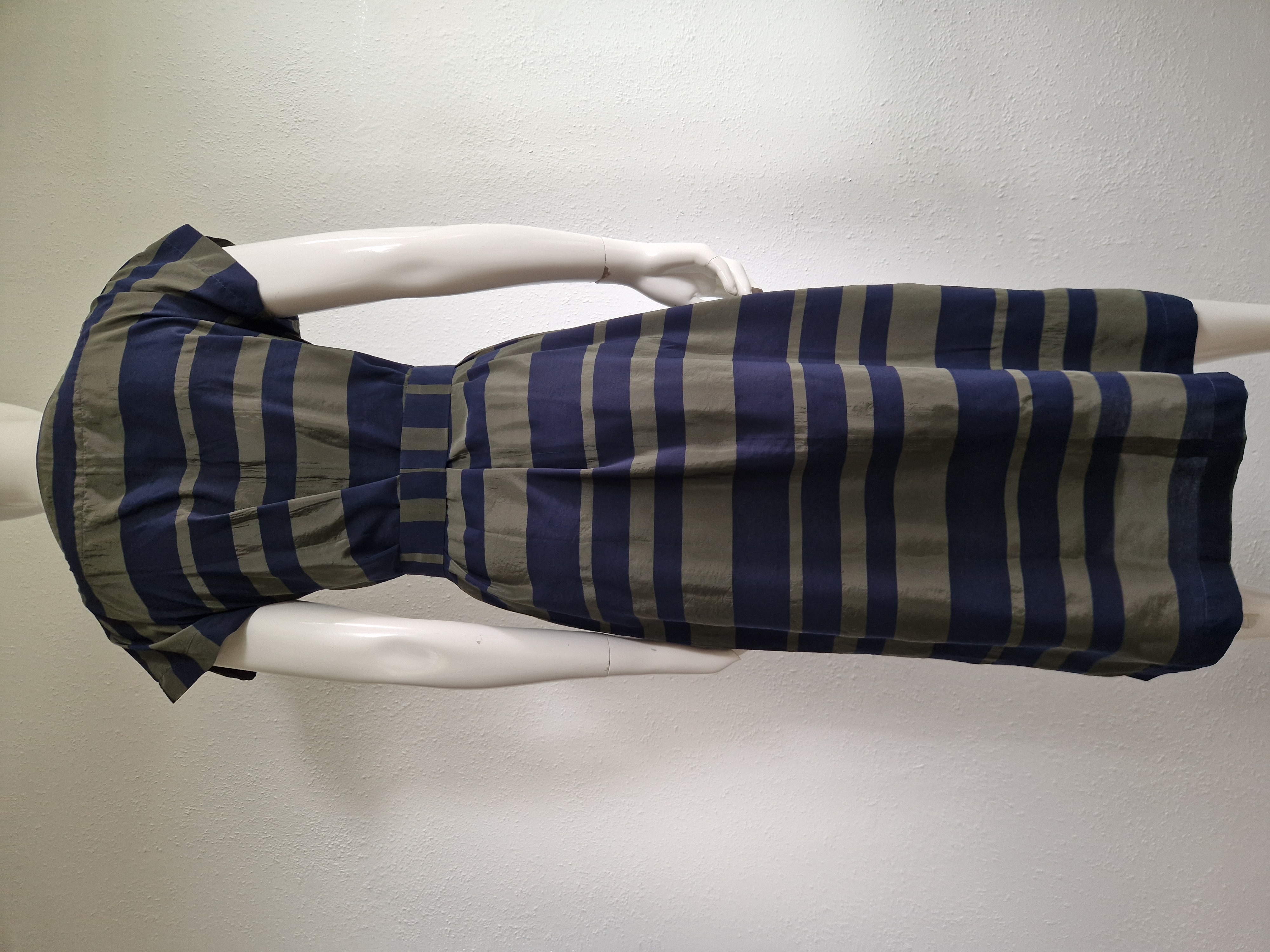 Zenggi maxi dress. Maat 2, Groen/blauw/gestreept.
