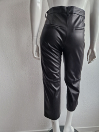 MAC cropped pantalon Chiara. Maat 40, Zwart/vegan leer.