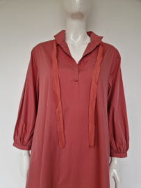 Aiayu jurk. Maat S/M. roze/koraal