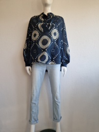 Mare di Latte blouse. Maat 3, Blauw/batik.