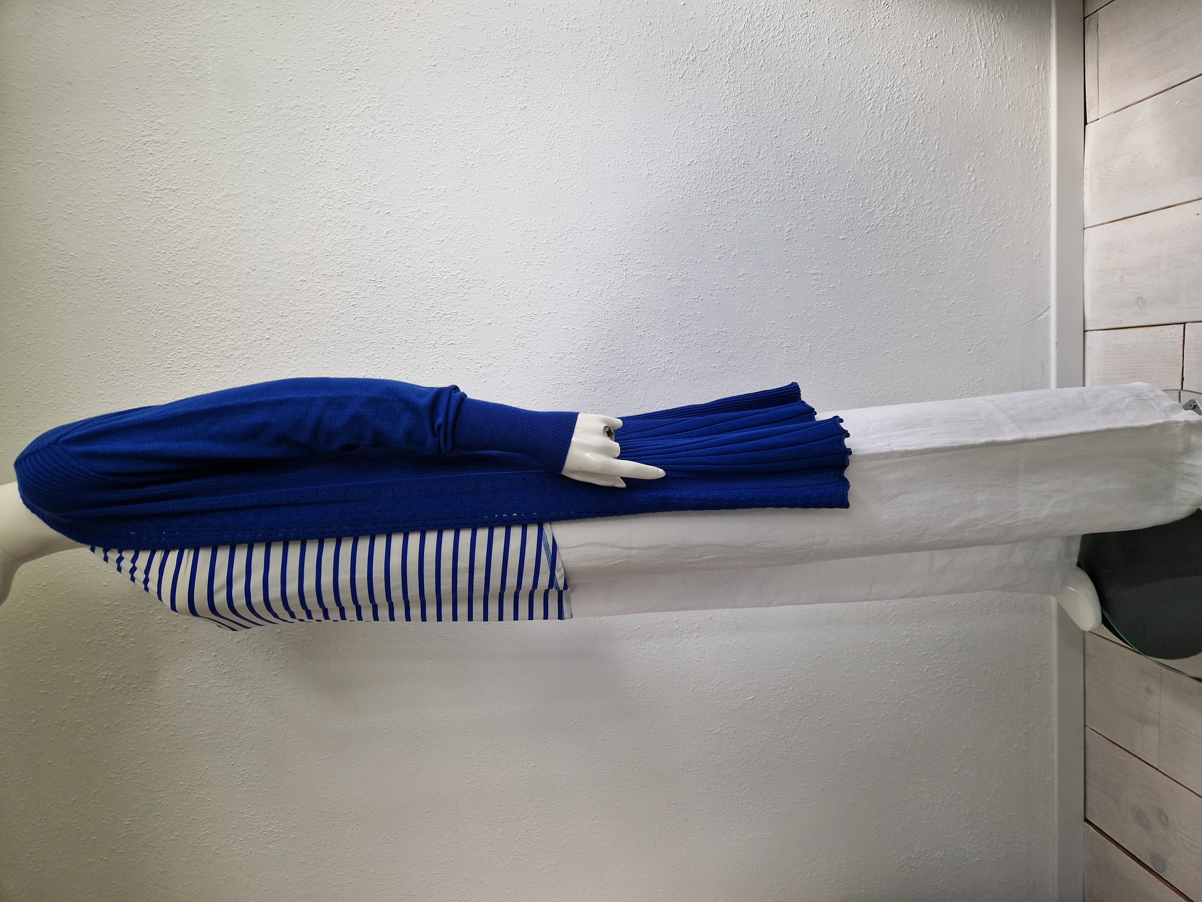 Lien & Giel vest. Maat 36. Kobalt.