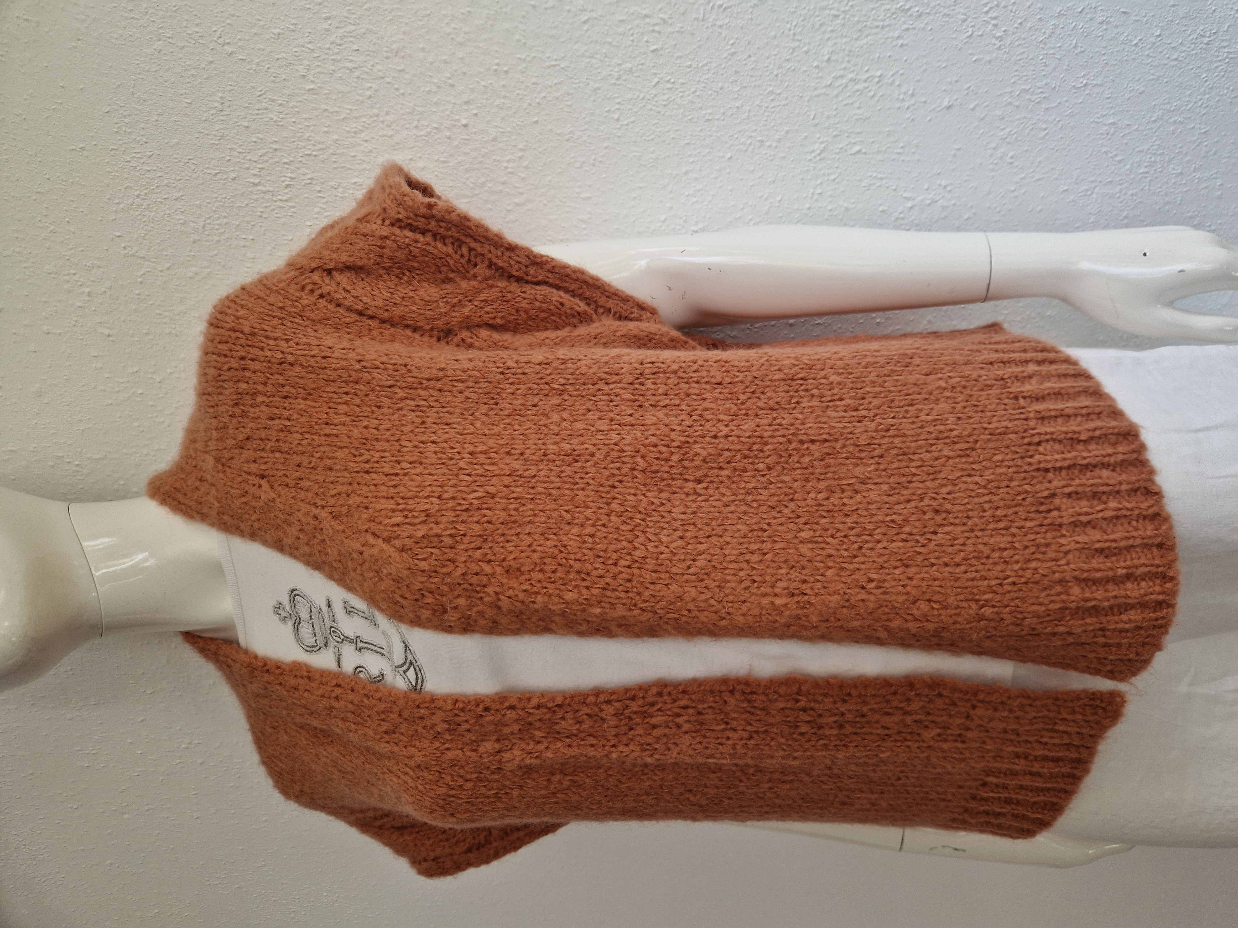 Summum vest Rustic. Maat S. Old Peach/Mohair.