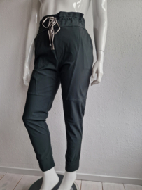 Exxcellent pantalon. Maat 44. Donkergroen/travelstof