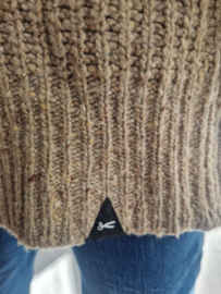 Denham vest. Maat XS. Bruin/merino wol.