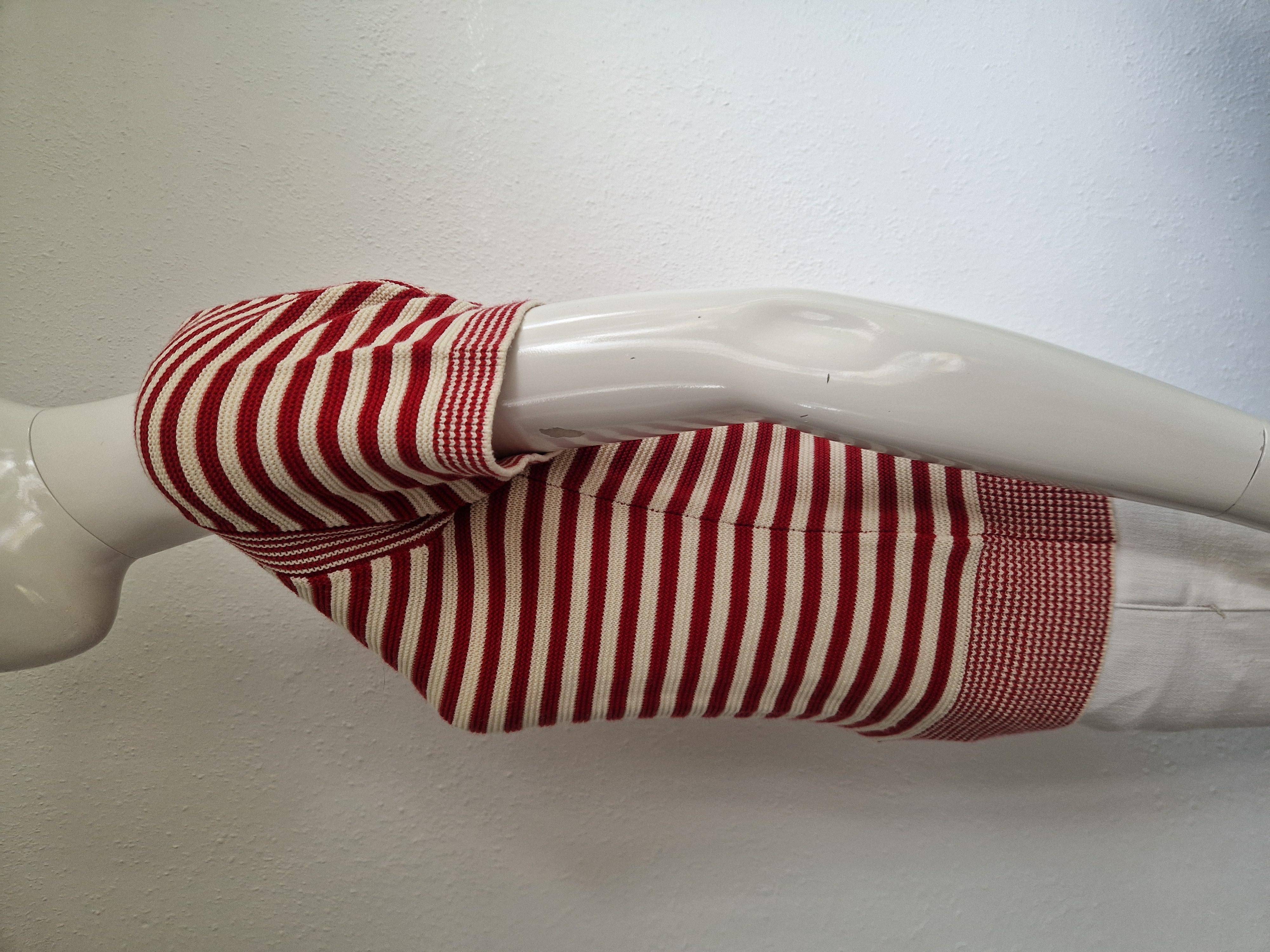 King Louie top Lily. Maat M. Rood/crème gestreept.