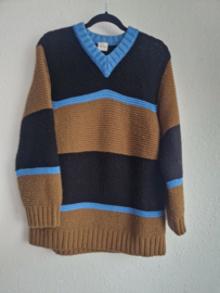 Paul Smidt trui met V-hals. Maat M. Bruin/zwart/wol.