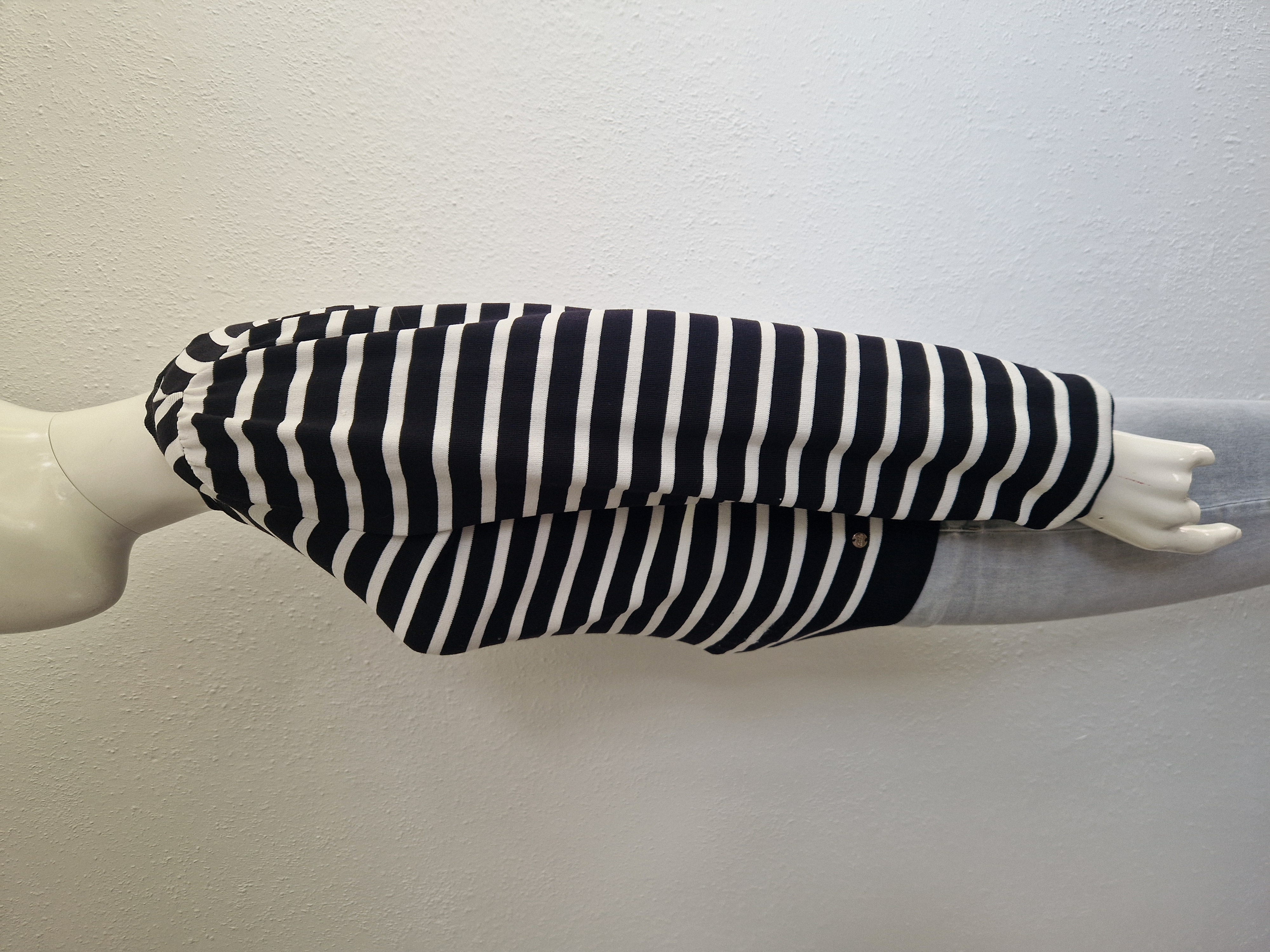 Studio Anneloes Luna Stripe pullover. Maat M. Zwart/wit.