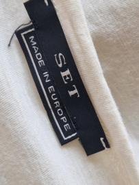 SET shirt. Maat 36, Crème/rood/tekst.