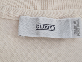 Closed poloshirt. Maat S. Ivoor.