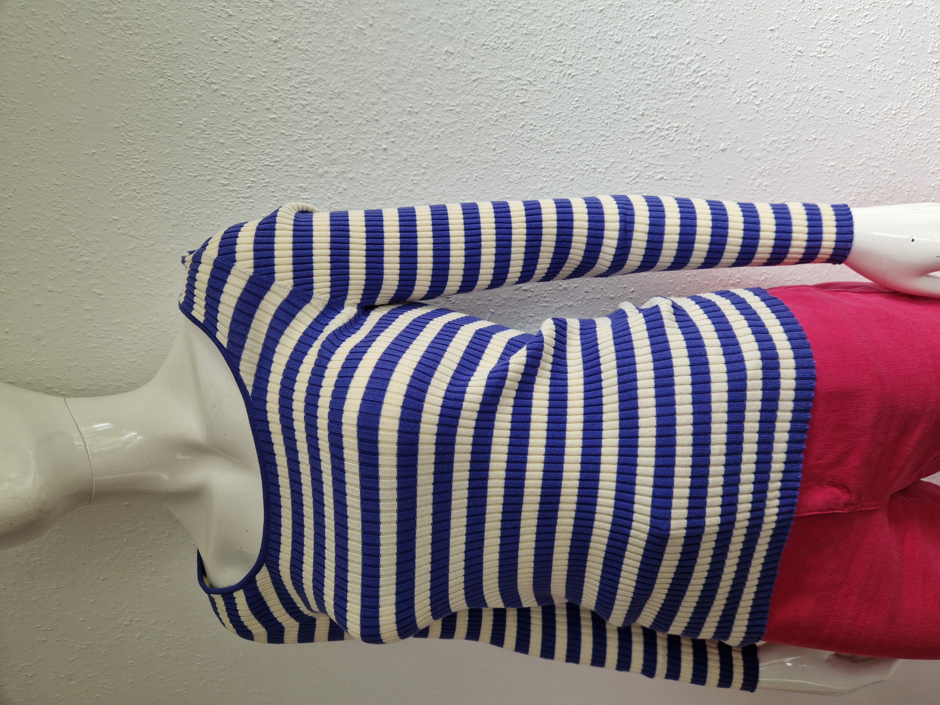 Armedangels top Alaania. Maat L. Paars/creme.