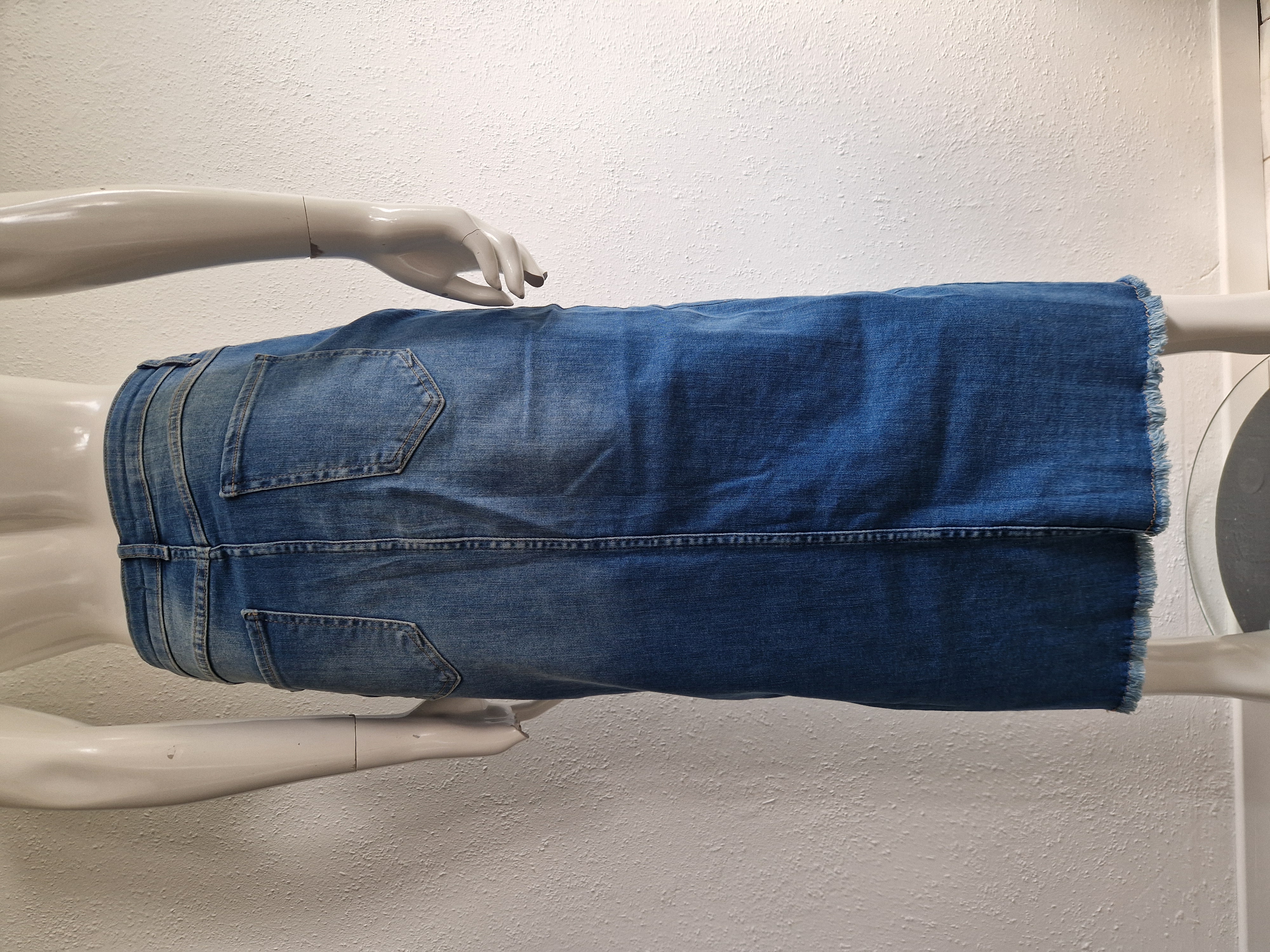Ivy Beau jeansrok met split. Maat 38, Blauw.