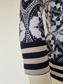 Studio Anneloes blouse. Maat S. Blauw/print.