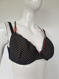 Marlies Dekkers bh. Maat 70E. Zwart/rood.