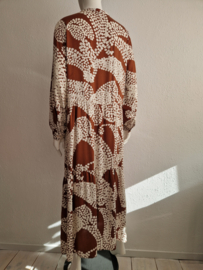 Milano Italy maxi dress. Maat 40/42. Bruin/crème.