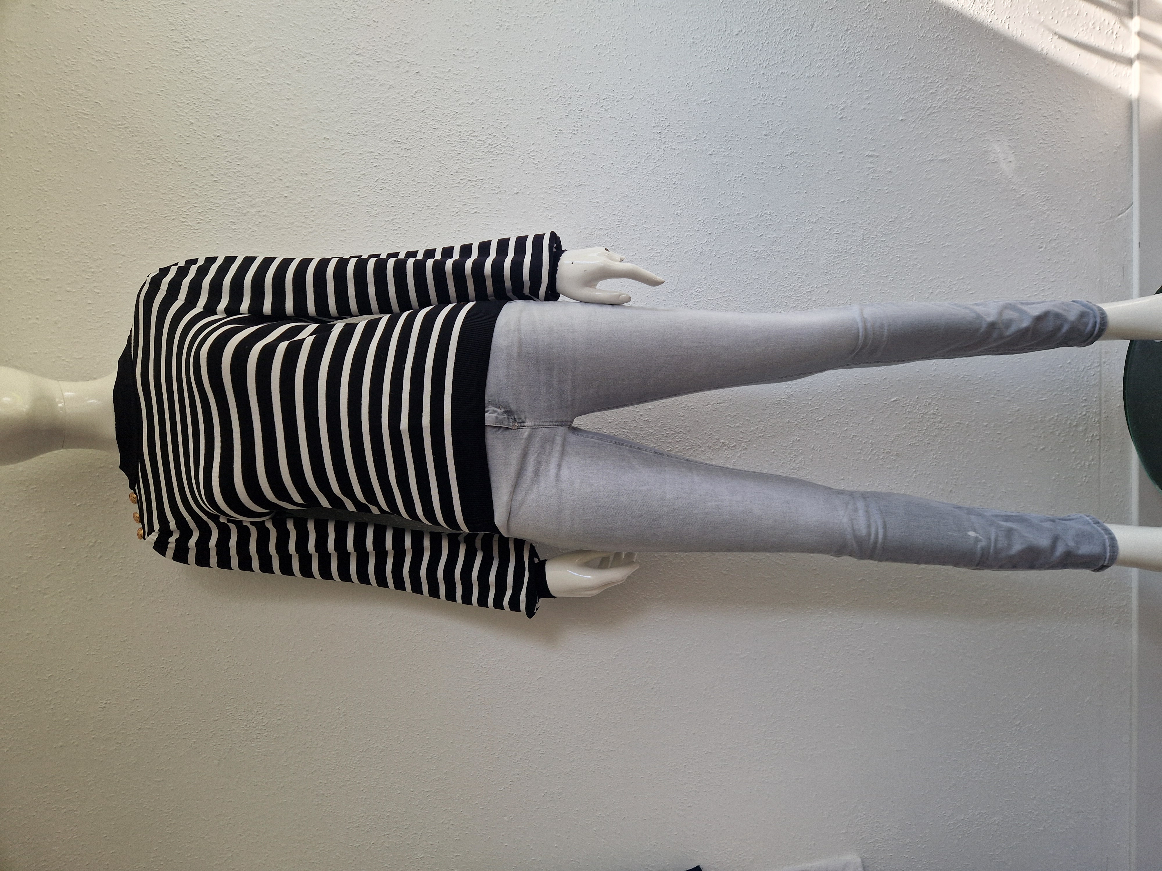 Studio Anneloes Luna Stripe pullover. Maat M. Zwart/wit.