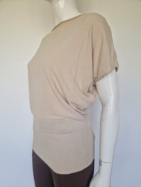 Studio Anneloes mouwloze gebreide top. Maat S. Beige