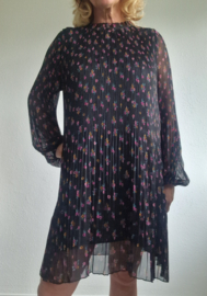 Neo Noir Petra Night Flower dress. Maat M.