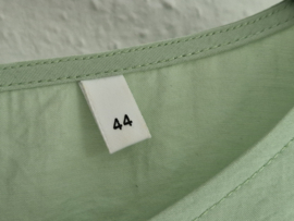 Opus top Sumana. Maat 44. Mintgroen.