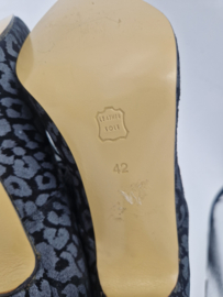 Mille Grazie luipaard print pumps. Maat 42, Zwart/grijs.