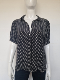 Summum Women blouse. Maat 40, Zwart/stippen.