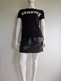 Laundry Industry t-shirt. Maat 3, Zwart/tekst.